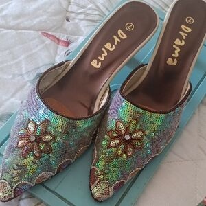 Multicolor Embroidered Mules with Metallic Thread and Beading
